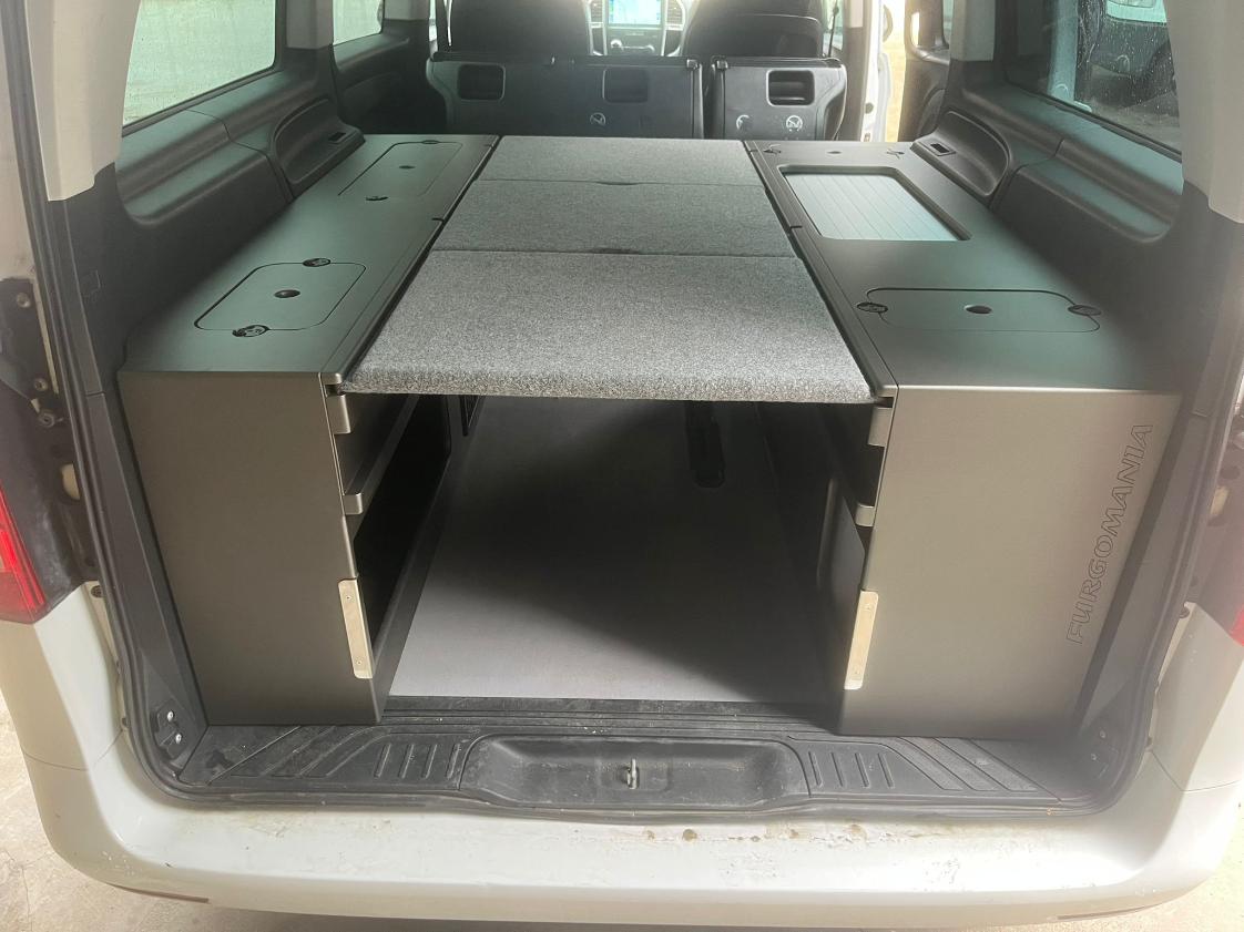 Kit cama instalado en mercedes vito extralarga