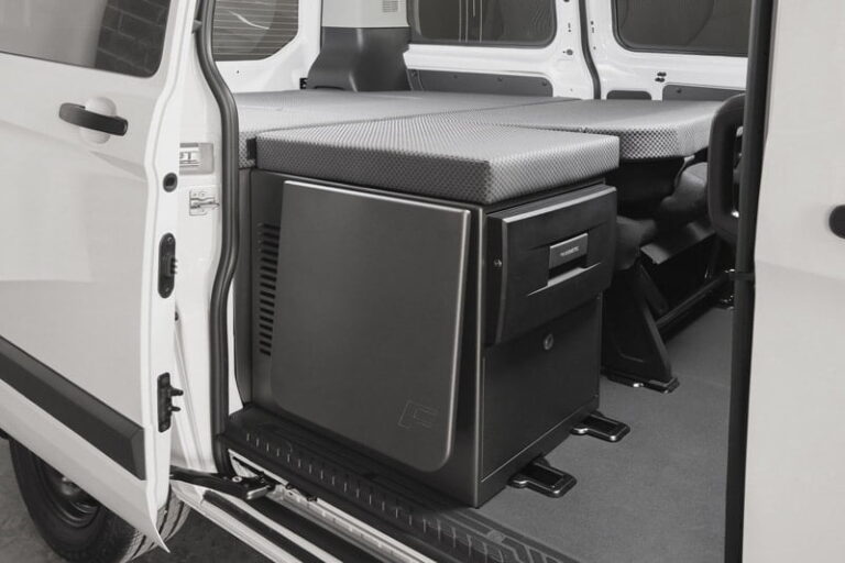 Kit cuatro en uno nevera, kit camper autoinstalable de Furgomania
