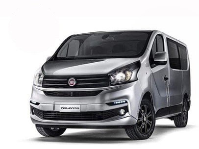 Furgoneta Fiat Talento L1 con cristales traseros, vista frontal tres cuartos